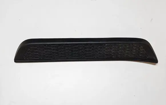 Jeep Grand Cherokee WL Side skirt rear trim 7BH52TRMAD P7BH52TX7AD