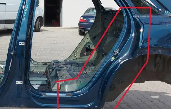Audi e-tron Rear quarter panel 
