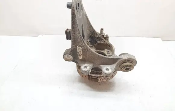 BMW 5 E60 E61 Rear wheel hub spindle/knuckle 9192174 6091921