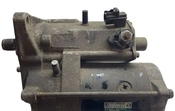 Toyota Land Cruiser (J120) Starter motor 2810030070 4280001370