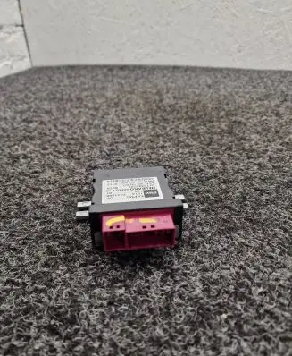 BMW X5 F15 Fuel injection pump control unit/module 7411596