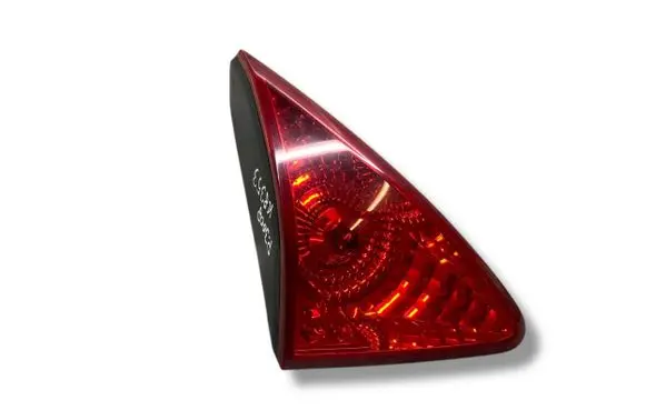 Peugeot 3008 I Tailgate rear/tail lights