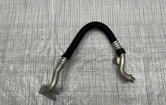 Maserati Grecale Air conditioning (A/C) pipe/hose 06701564360