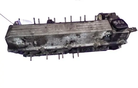 BMW 5 E39 Engine head 2247054