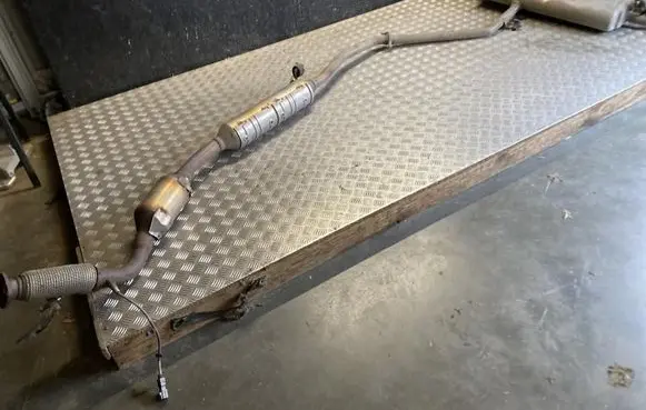 Toyota RAV 4 (XA50) Muffler/silencer PC3