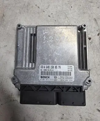 Mercedes-Benz E W211 Engine control unit/module A6481500579 0281011717