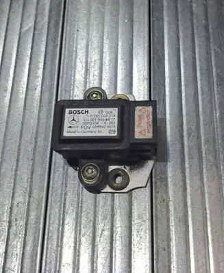 Mercedes-Benz Vaneo W414 ESP acceleration yaw rate sensor 0265005219 0015404417 0012104