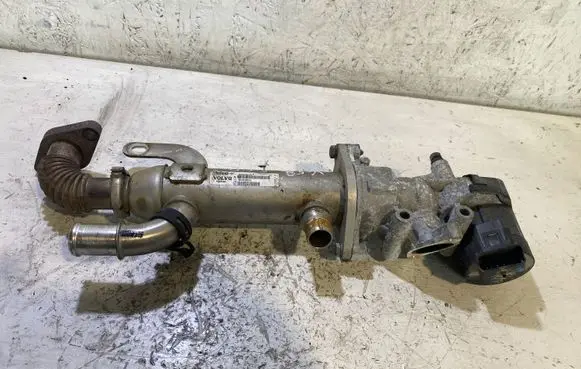 Volvo S60 EGR valve cooler H44GA 993062H 8653691