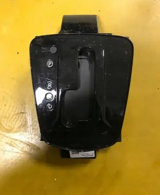 Renault Kadjar Gear shifter surround trim plastic 349014PM0E 969404EA1A