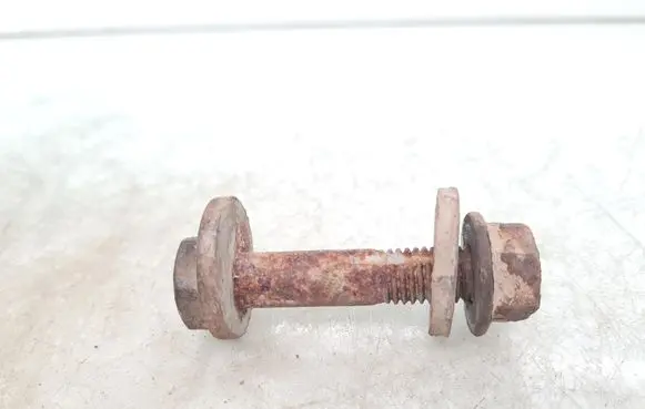Volvo XC70 Rear suspension camber bolt 