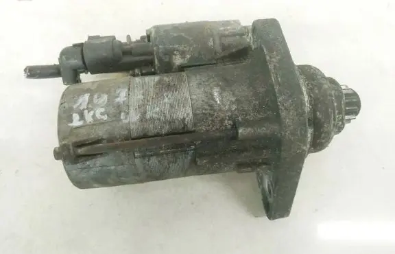 Volkswagen Golf Plus Starter motor 02z911023h d7gs8