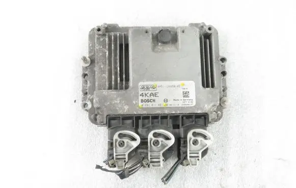 Ford Focus Engine control unit/module 0281011801 4M5112A650KE