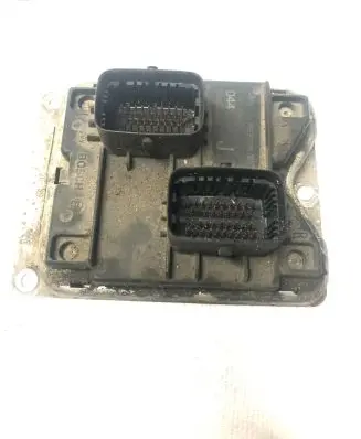 Alfa Romeo 166 Engine control unit/module 0261204733 1039350395 27511532