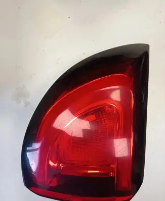 Chrysler Pacifica Rear/tail lights P68229027AA F00HTC408500