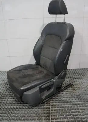 Skoda Superb B6 (3T) Front driver seat 