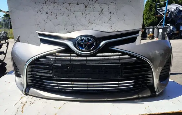 Toyota Yaris Front bumper