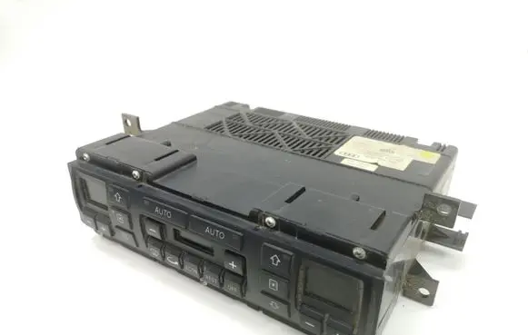Audi A8 S8 D2 4D Climate control unit 4D0820043 5HB00715500