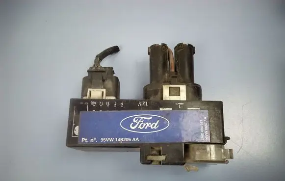 Ford Galaxy Coolant fan relay 7M0000317 95VW14B205AA