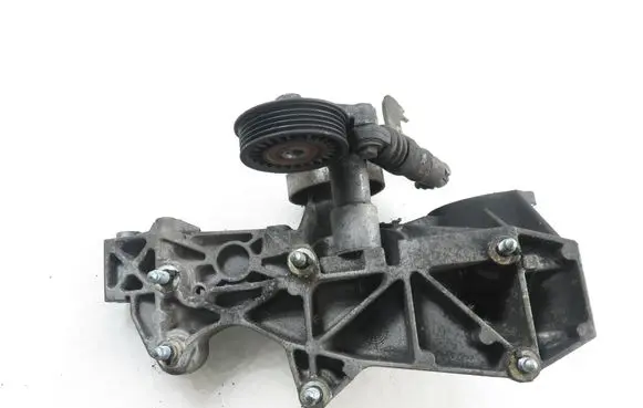 Volkswagen PASSAT B5.5 Generator/alternator bracket 038903143AE