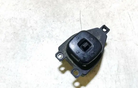 Mazda 3 I Wing mirror switch bj0e66600
