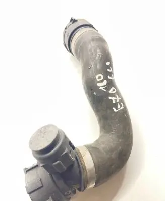 BMW X5 E70 Engine coolant pipe/hose