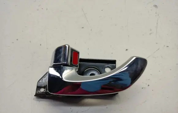 Hyundai Santa Fe Front door interior handle