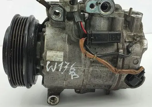 Mercedes-Benz A W176 Air conditioning (A/C) compressor (pump) A0038304560