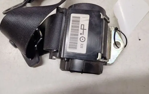 BMW 1 E81 E87 Rear seatbelt 607051100D 100717