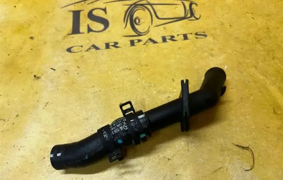Mercedes-Benz GL X166 Engine coolant pipe/hose A1668300496 A1669970659