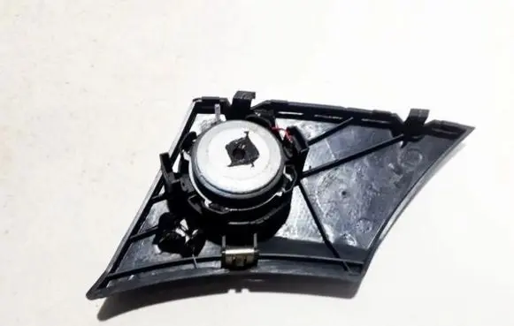 Renault Laguna I Front door speaker 7700824910