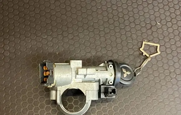 Mitsubishi Colt Ignition lock 4408A040