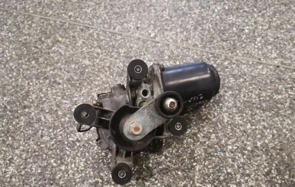 Mazda 323 F Wiper motor