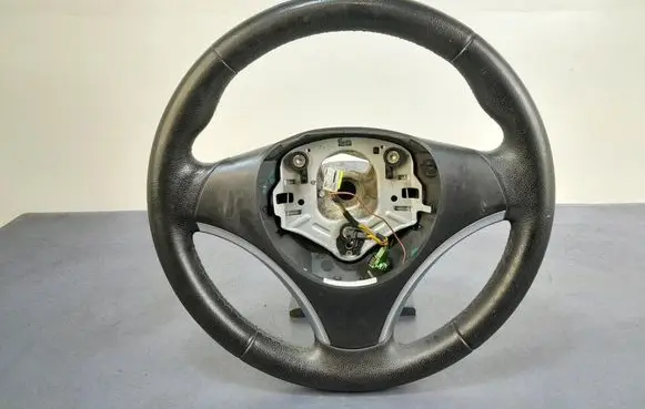 BMW 1 E82 E88 Steering wheel 6769893