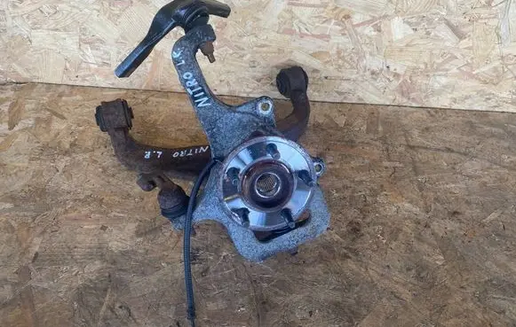 Dodge Nitro Front wheel hub spindle knuckle 52125011AD 52109993AB