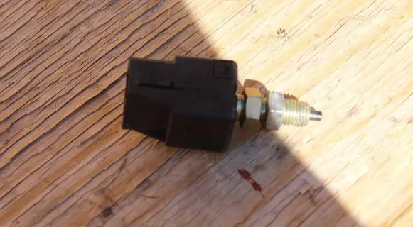 Subaru Forester SG Brake pedal sensor switch