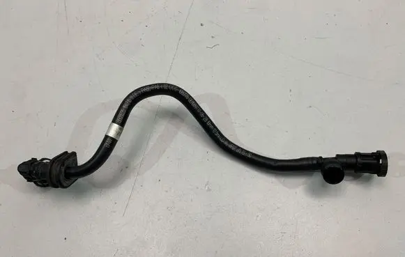 BMW 3 F30 F35 F31 Vacuum line/pipe/hose 8608035