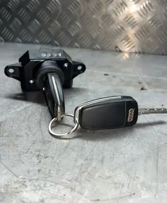 Audi A6 S6 C6 4F Ignition lock 4F0909131 4F0910131 30070310211256