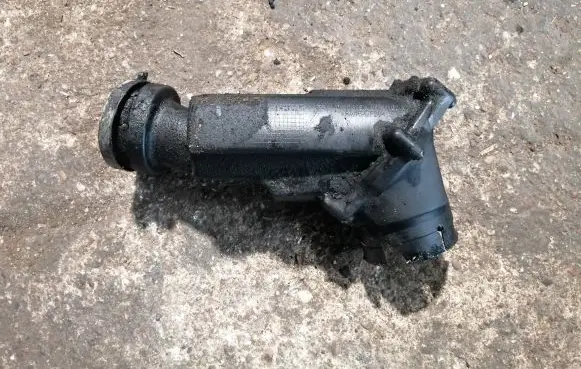 Volvo XC90 Air intake hose/pipe