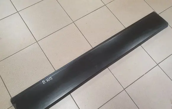 Opel Vivaro Sliding door trim (molding) 93867911 768546496R
