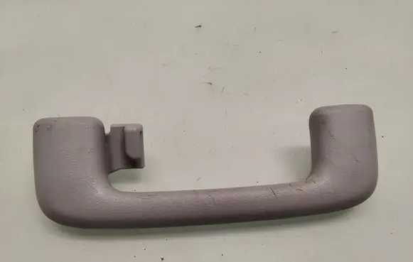 Mitsubishi Grandis Rear interior roof grab handle