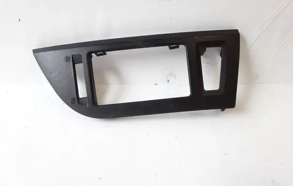 Mitsubishi Pajero Other dashboard part 8070A070