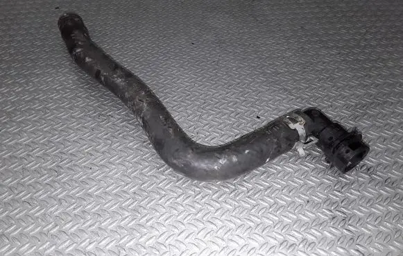 Mazda CX-7 Engine coolant pipe/hose