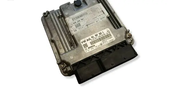 Skoda Yeti (5L) Engine control unit/module 04L907309K 0281030170