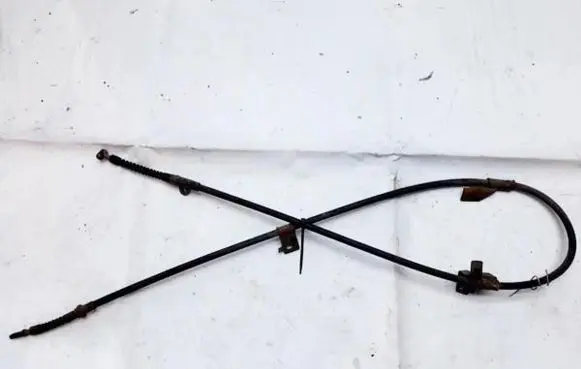 Handbrake/parking brake wiring cable