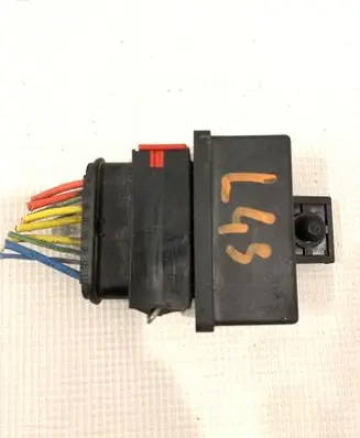 Peugeot 308 Fuel injection pump control unit/module 240107