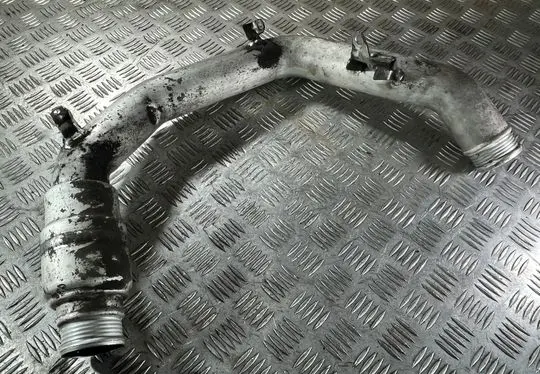 Volvo V60 Intercooler hose/pipe 31319820