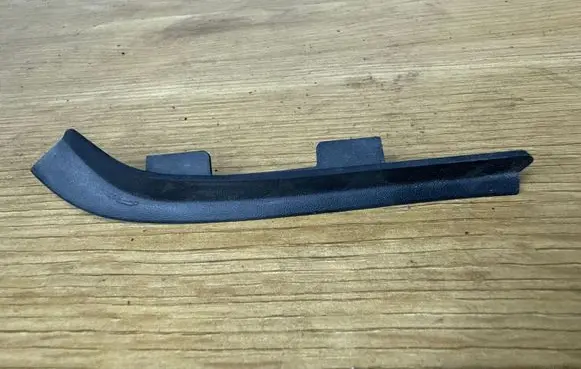 Opel Insignia A Windshield trim 13270566