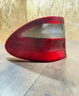 Mercedes-Benz E W211 Rear/tail lights A2118201564 379005 SWLS211V