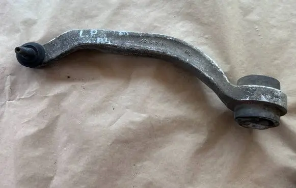 Audi A4 S4 B7 8E 8H Front control arm 4D0407695J