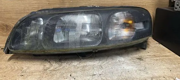 Volvo S60 Headlight/headlamp 8659606